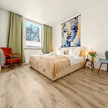 Shiny Loft Fuer Bis Zu14, Sauna, Billardtisch, 3 Badezimmer * Norimberga
