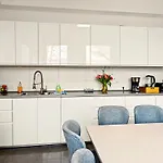 Shiny Loft Für Bis Zu14, Sauna, Billardtisch, 3 Badezimmer Apartamento *