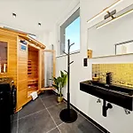 Shiny Loft Für Bis Zu14, Sauna, Billardtisch, 3 Badezimmer Apartamento Núremberg