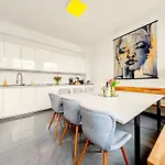 Shiny Loft Für Bis Zu14, Sauna, Billardtisch, 3 Badezimmer * Núremberg