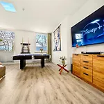 Apartamento Shiny Loft Für Bis Zu14, Sauna, Billardtisch, 3 Badezimmer Núremberg
