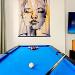 Shiny Loft Für Bis Zu14, Sauna, Billardtisch, 3 Badezimmer Apartamento