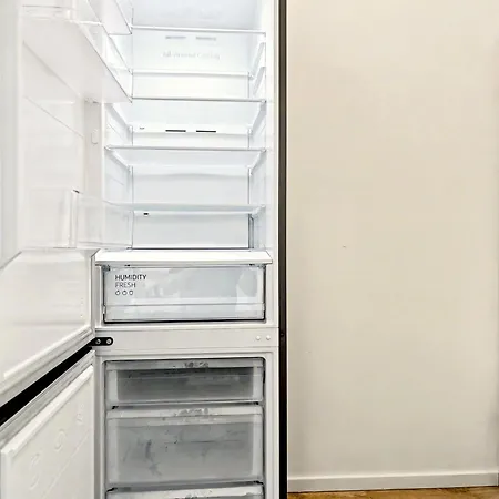 Shiny Loft Fuer Bis Zu14, Sauna, Billardtisch, 3 Badezimmer *